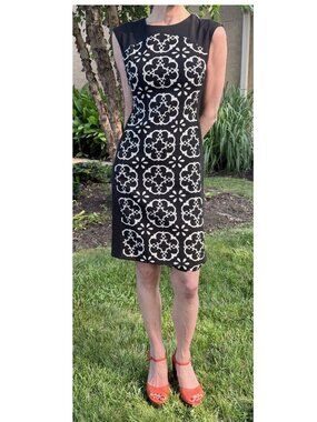 Signature London Style Geometric Print Sheath Dress – Size 4